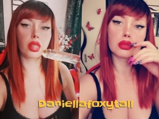 Daniellafoxytall