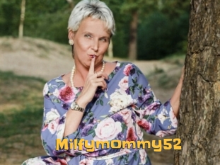 Milfymommy52